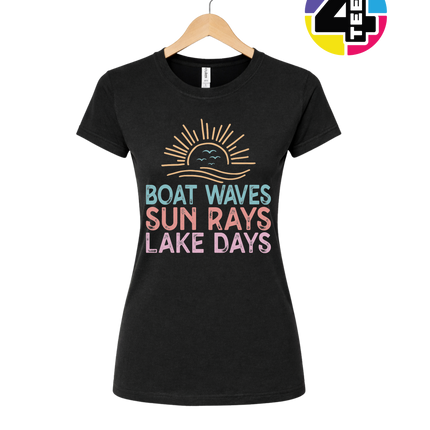 Boat Waves & Sun Rays Lake Days Vibes Women's Tee