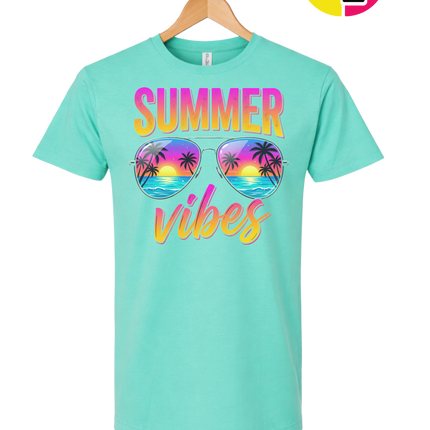 Retro Summer Sunglasses Vibe Tee