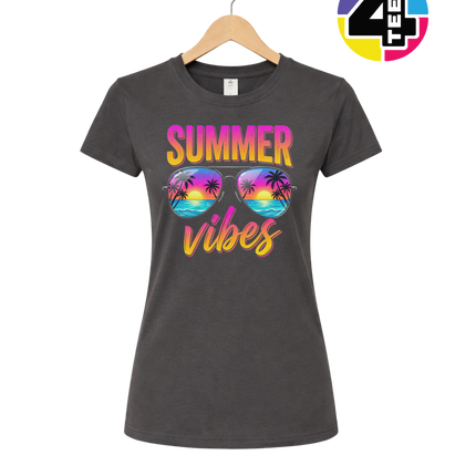 Retro Summer Sunglasses Vibe Women's Tee