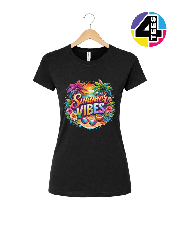 Retro Summer Vibes Women's Tee