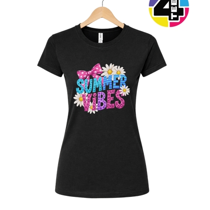 Floral Summer Vibes Women's Tee