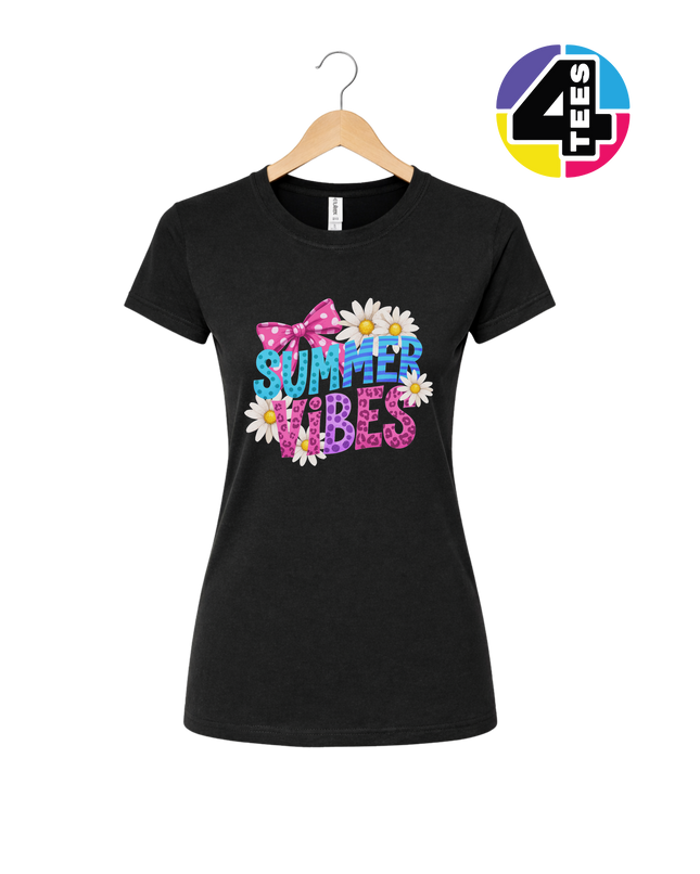Floral Summer Vibes Women's Tee