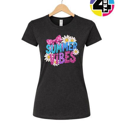 Floral Summer Vibes Women's Tee