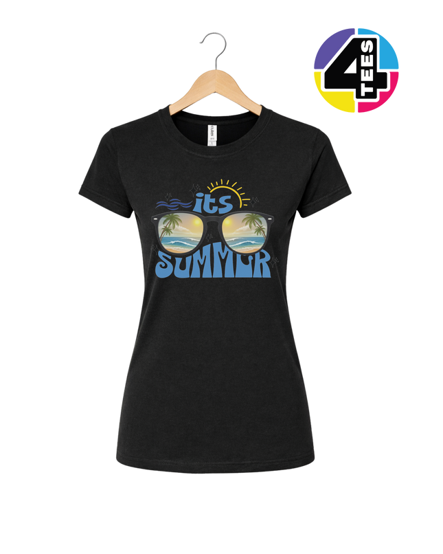 It's Summer Sunglasses Women's Tee