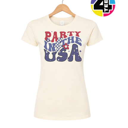 Groovy America Vibes Peace Star Women's Tee