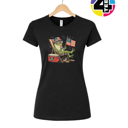 Chill Frog Freedom Vibes Women's Tee